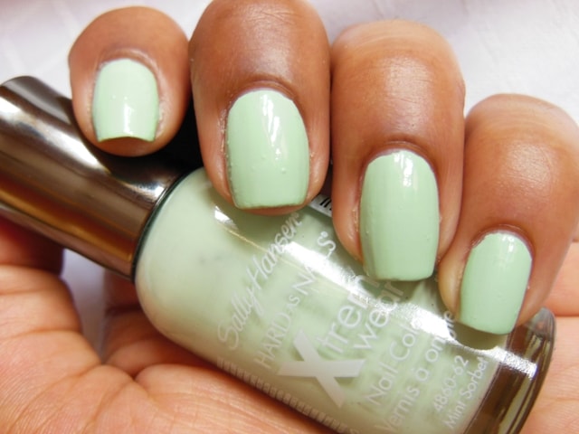 Sally Hansen Hard As Nails Xtreme Wear Nail Color – Mint Sorbet 340 Review,  NOTD - Beauty, Fashion, Lifestyle blog | Beauty, Fashion, Lifestyle blog