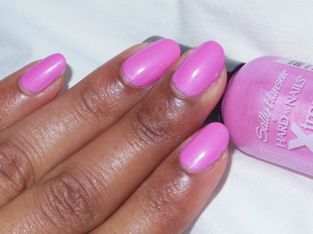 9. Sally Hansen Hard as Nails Xtreme Wear in "Tickle Me Pink" - wide 3