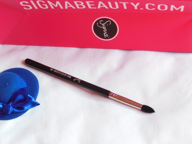 Sigma Beauty E45 – Small Tapered Blending Brush