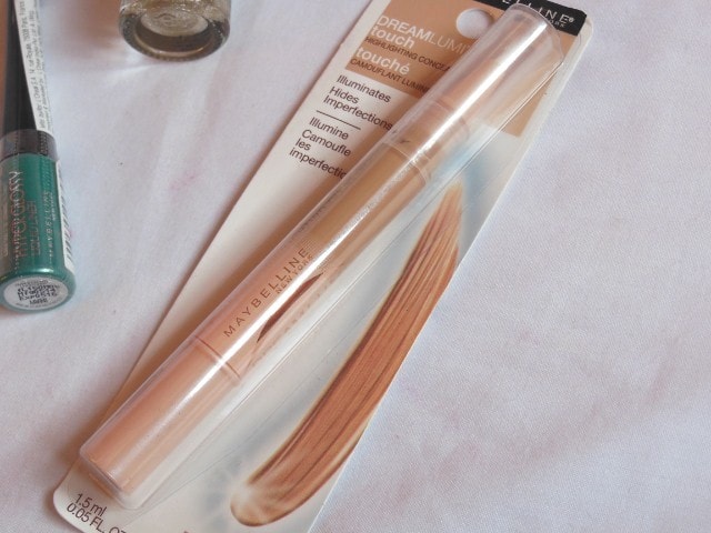 Maybelline Dream Touch Lumi Highlighting Concealer Honey Review Swatch