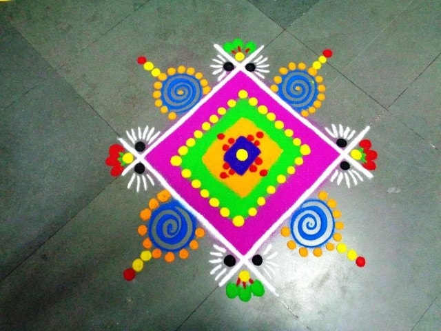15 Best Rangoli Designs for Beginners: Simple and Easy - Beauty, Fashion, Lifestyle blog | Beauty, Fashion, Lifestyle blog