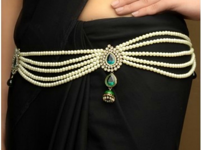 must-have-vintage-jewelry-for-indian-brides-traditional-saree-belt