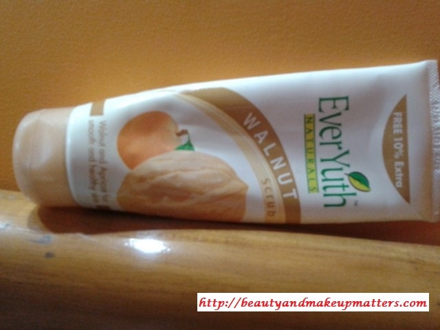 Everyuth-walnut-apricot-Scrub-Tube