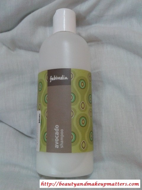 FabIndia-Avocado-Shampoo