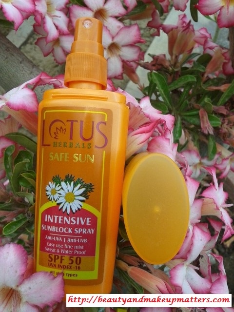 Lotus-Herbals-Safe-Sun-Intensive-Sunblock-Spray-SPF-50