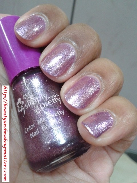 Avon-Simply-Pretty-Nail-Enamel-Pretty-Plum-NOTD