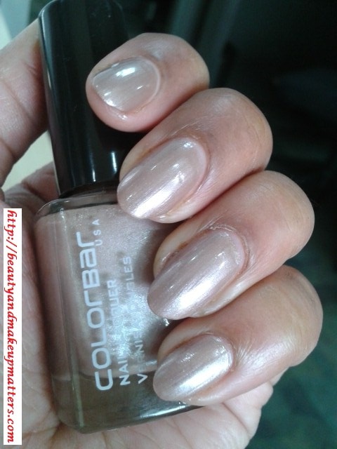 Colorbar-Nail-Lacquer-Mulberry-Swatch