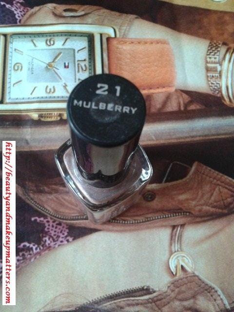 Colorbar-Nail-Lacquer-Mulberry