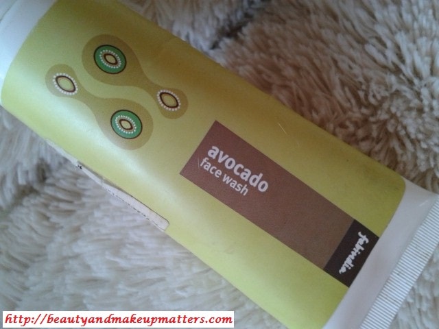 FabIndia-Avocado-Face-wash-Review