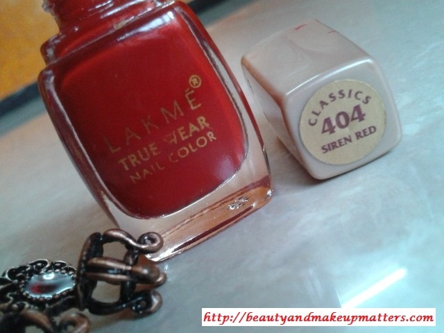 Lakme-Nail-Color-Siren-Red
