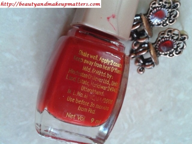 Lakme-True-Wear-Nail-Color-Siren-Red-Claims