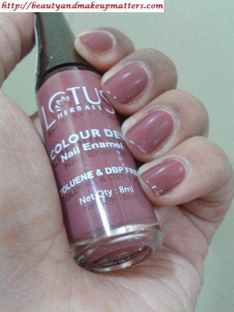 Lotus-Herbals-Nail-Enamel-My-Mahogany-NOTD