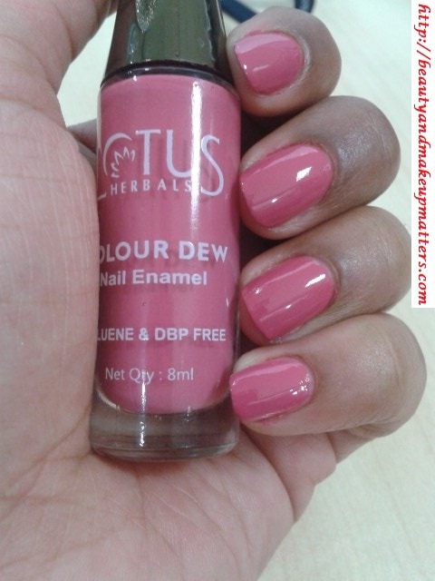 Lotus-Herbals-Pure-Plum-Nail-Enamel-NOTD