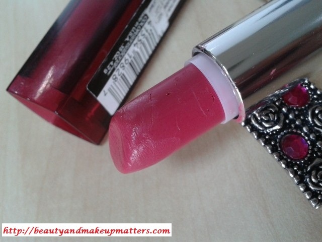 Maybelline-Colorsensational-Hooked-On-Pink-Lipstick-Review