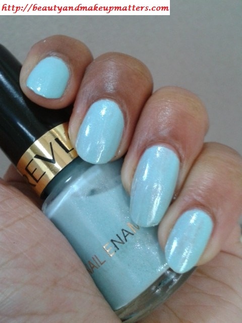 Revlon-Nail-Enamel-Blue-Lagoon-Nail