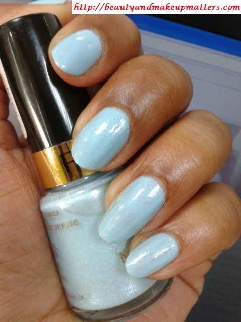 Revlon-Nail-Enamel-Blue-Lagoon-Nails