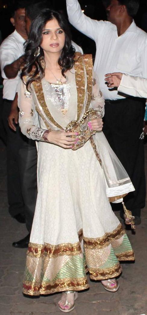 Saba-Ali-khan-at-kareena-sangeet