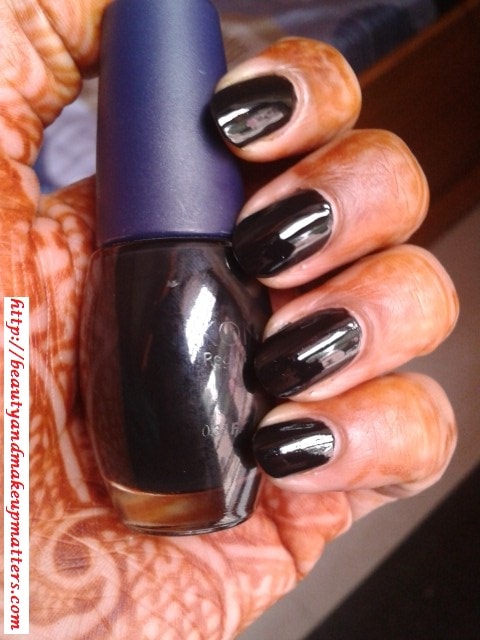 Konad-Nail-Polish-Solid-Black-Swatch