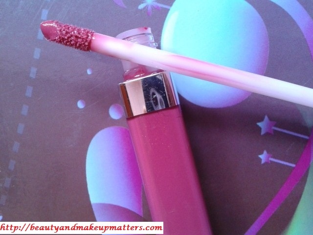 Maybelline-Color-Sensational-Hooked-On-Pink-Lip-Gloss-Review