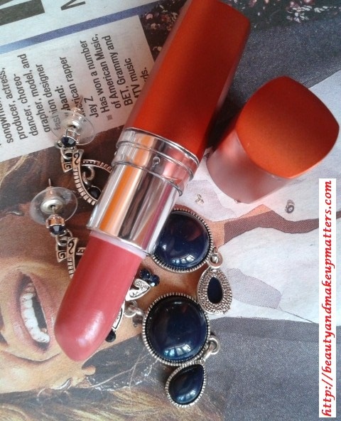 Maybelline-Moisture-Extreme-Coral-Pink-Lipstick