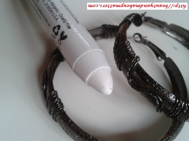 NYX-Jumbo-Eye-Pencil-MilkBean-Review