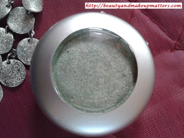 Colorbar-Single-Eye-Shadow-Spearmint-Review