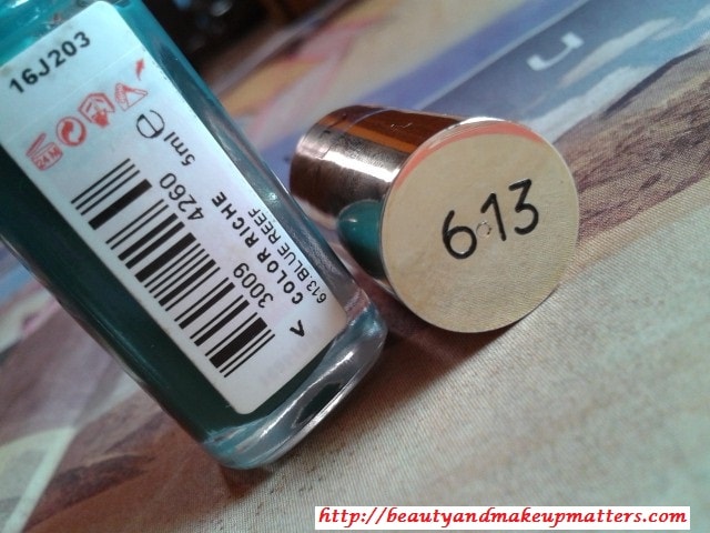 L'Oreal-Color-Riche-Nail-Paint-Blue-Reef-613-Review