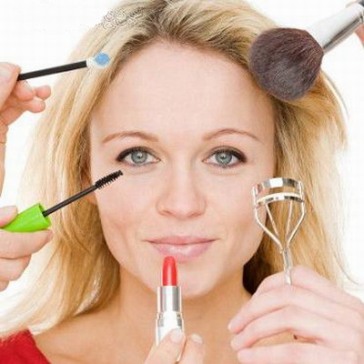 Makeup-Tips-Bad-Makeup-Habits-To-Be-Avoided