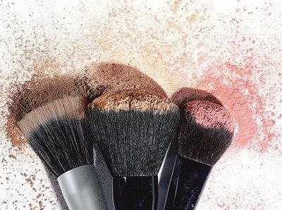 Makeup-Tips-Do-Not-Use-Dirty-Makeup-brushes