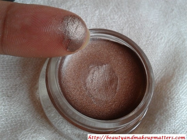 Maybelline-Color-Tattoo-Eye-shadow-Bad-To-Bronze-Swatch
