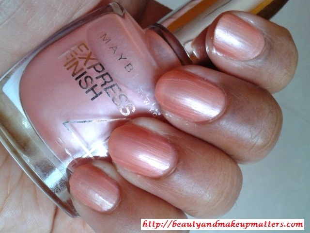 Maybelline-Express-Finish-Nail-Enamel-Pearly-Pastel-NOTD