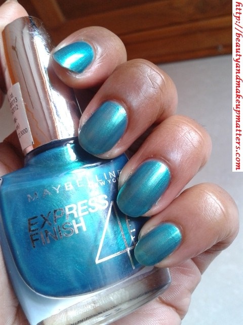 Maybelline-Express-Finish-Turquoise-Gree-Nail-Paint-Swatch