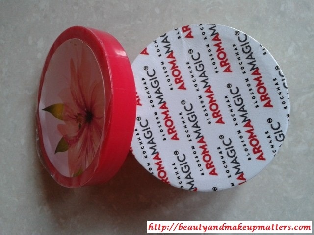 Aroma-Magic-Almond-Nourishing-Cream-Review