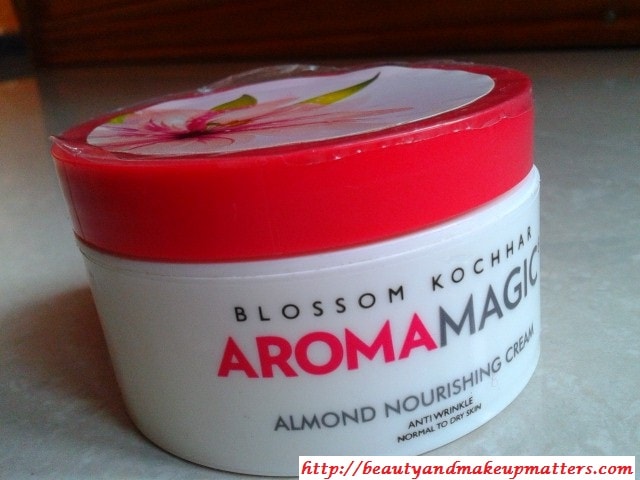 Blossom-Kochhar-Aroma-Magic-Almond-Nourishing-Cream-