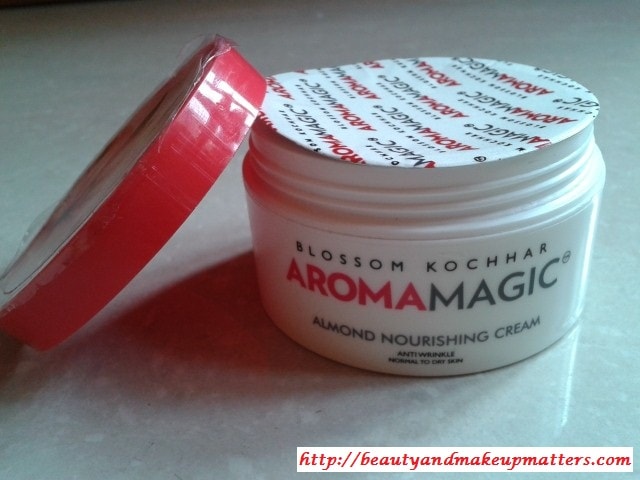 BlossomKochhar-AromaMagic-Almond-Nourishing-Cream-Review