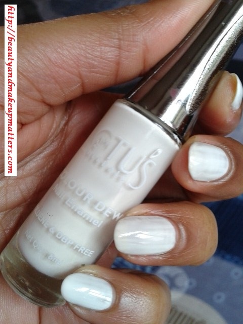 Lotus-Herbals-Color-Dew-Nail-Paint-White-Nail-Swatch