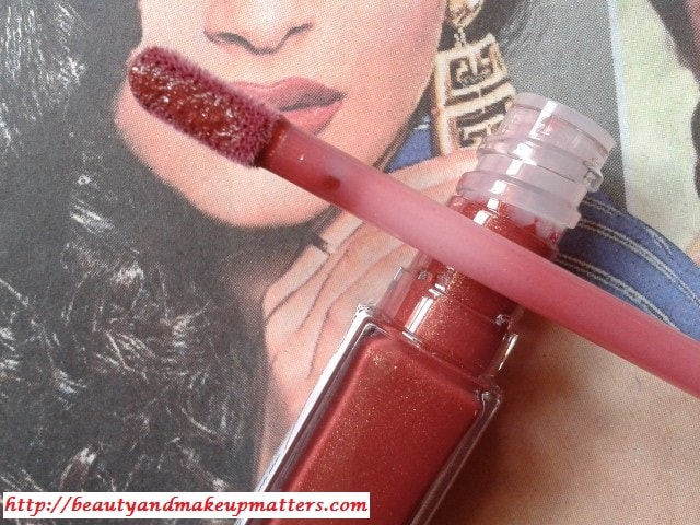 Revlon-Colorburst-LipGloss-Sienna-Sparkle-Wand