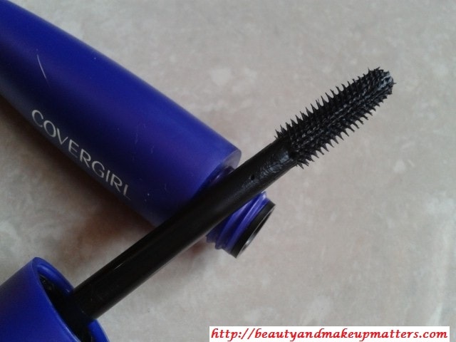 Covergirl-LashBlast-VeryBlack-Mascara-Review