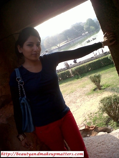 Hauz-Khas-Village-Outfit