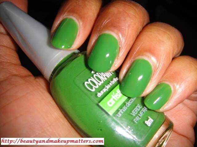 Maybelline-Colorma-Nail-Enamel-Verde-Palmeira-Swatch