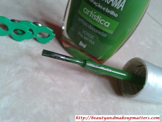 Maybelline-Colorma-Nail-Paint-Verde-Palmeira-Review
