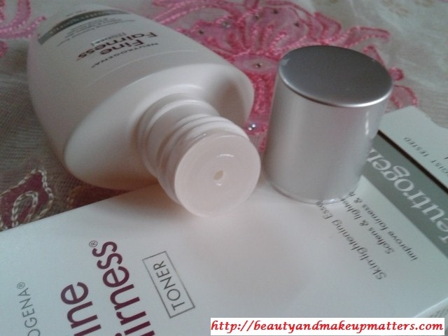 Neutrogena-Fine-Fairness-Toner-Bottle