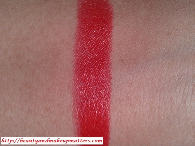 Lotus-Herbals-FloralStay-Long-Lasting-Lipstick-Red-Rover-Swatch