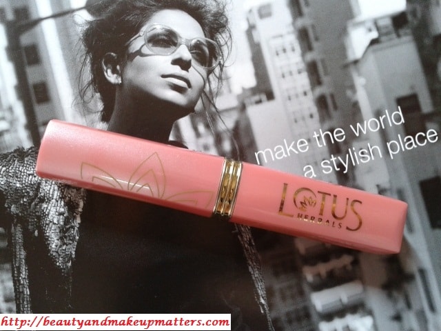 Lotus-Herbals-FloralStay-Long-Lasting-Lipstick-RedRover-Review