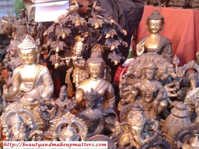 Metal-Images-Of-God-At-Dilli-Haat