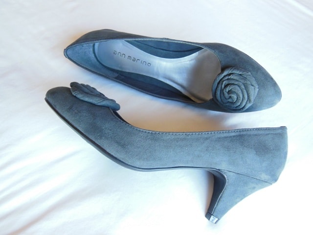 AnnMarino Gray Heel@Famous FootWear