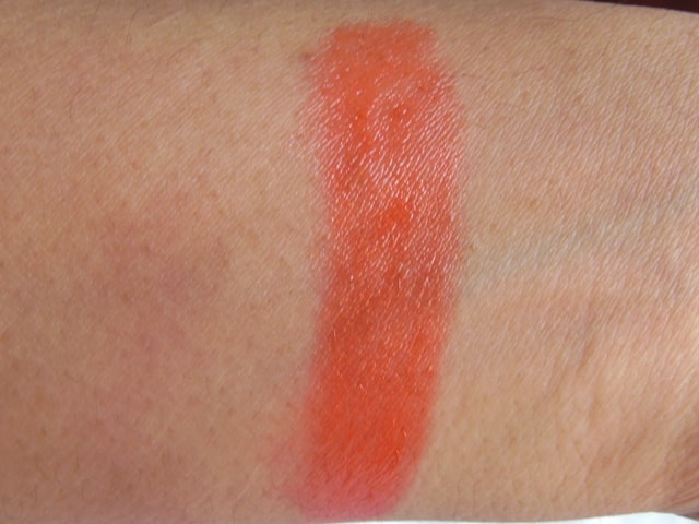 Revlon Just Bitten Kissable Balm Stain Rendezevous Swatch