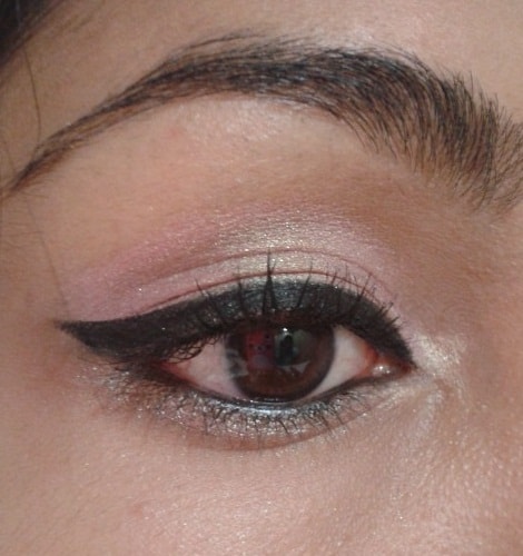 LOreal-Paris-Infallible-Lacquer-Liner-24hr-Eye-Liner-Blackest-Black-EOTD2