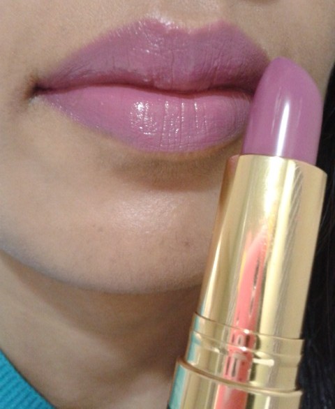 Revlon Super Lustrous Creme Lipstick Berry Haute Lotd2