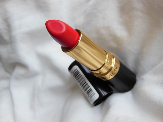 Revlon Super Lustrous Lipstick-Love That Red Review